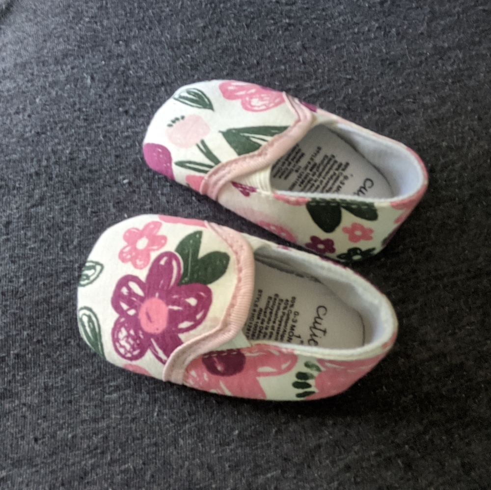 Baby shoes